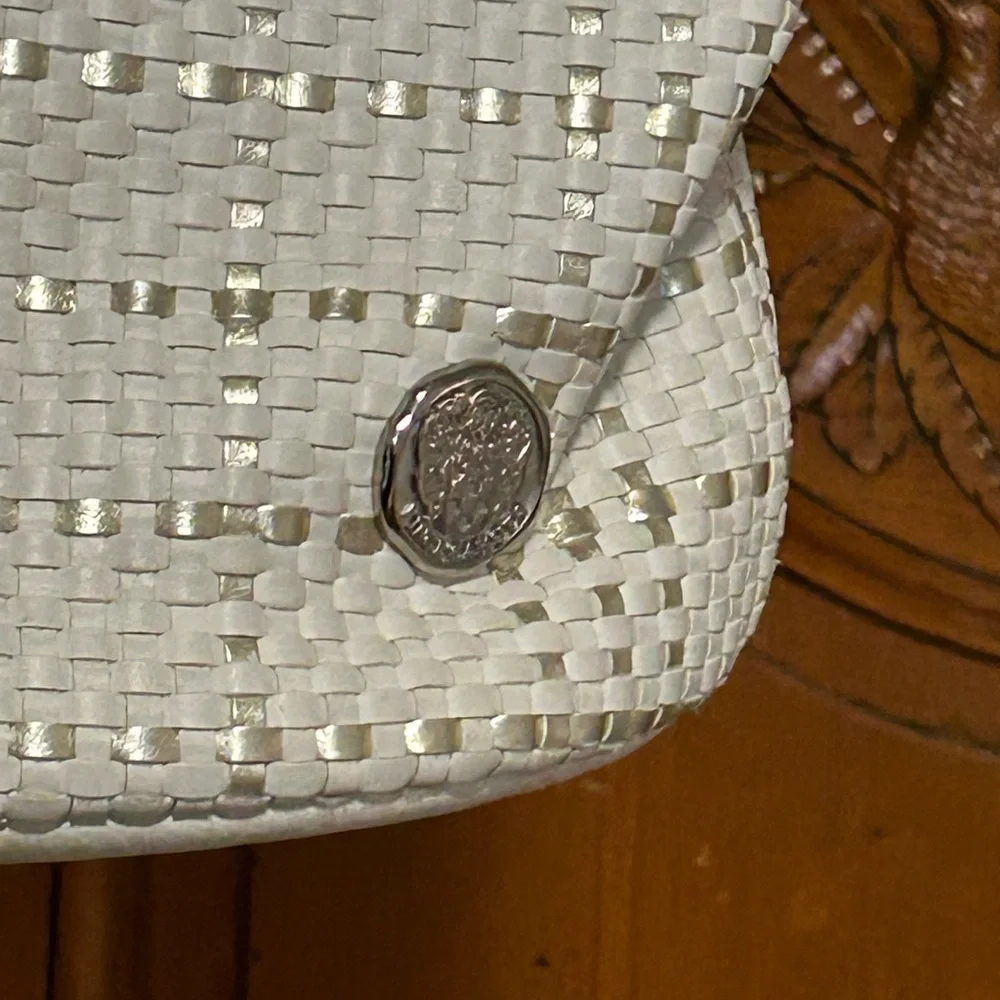 Vince Camuto vince camuto